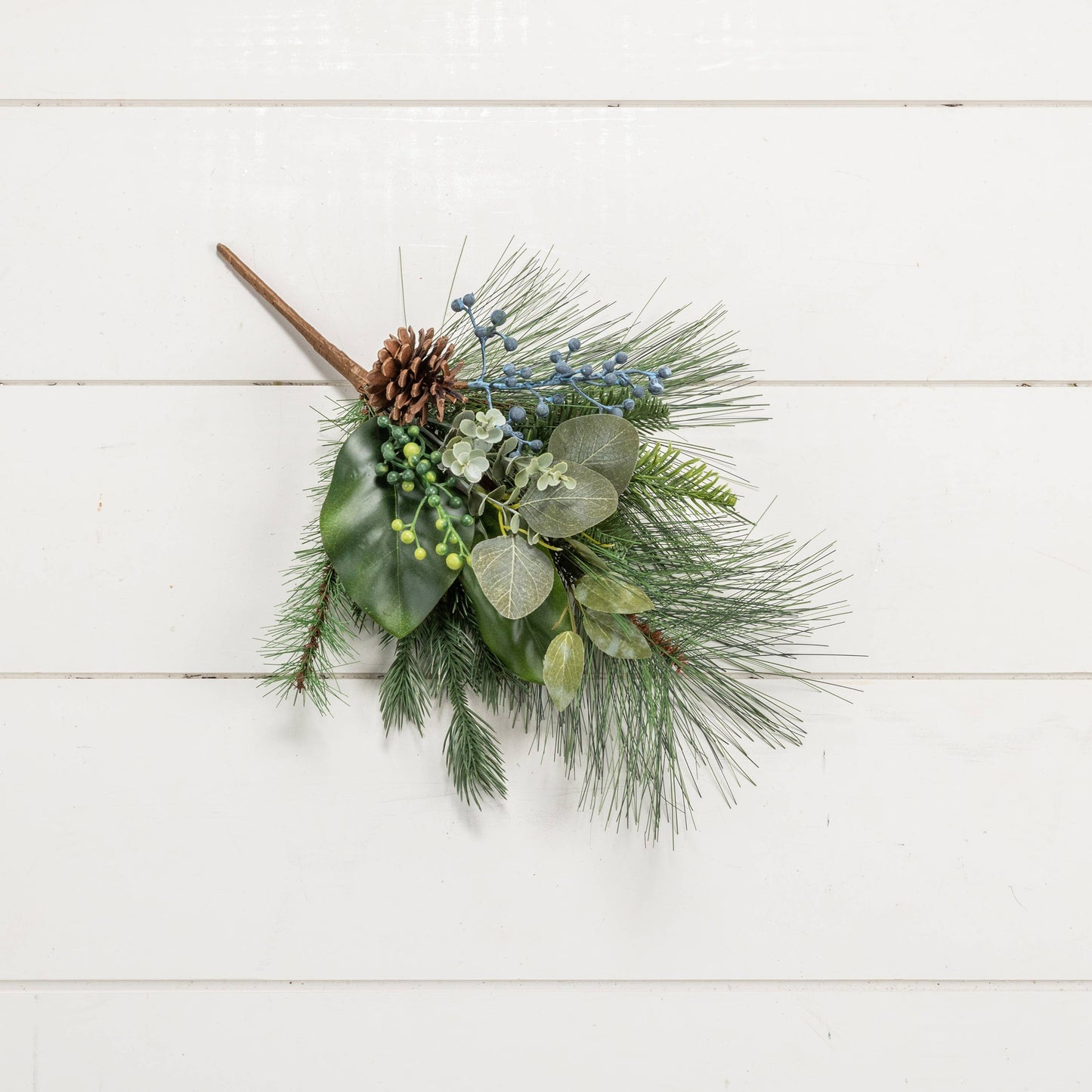 17" MIX FOLIAGE W/ BERRIES & CONES PICK