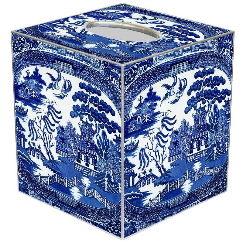 TB1386 Blue Willow Tissue Box Cover