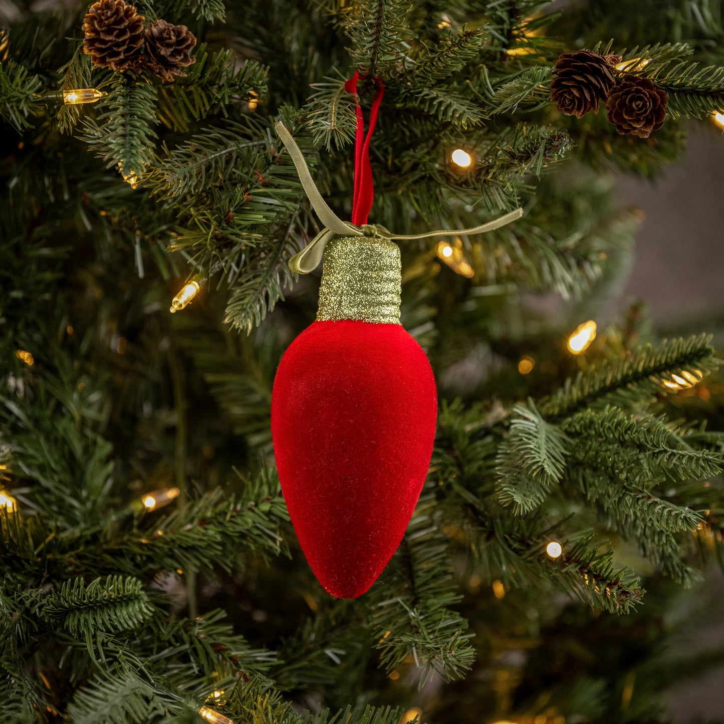 5.5" RED LIGHT BULB ORNAMENT