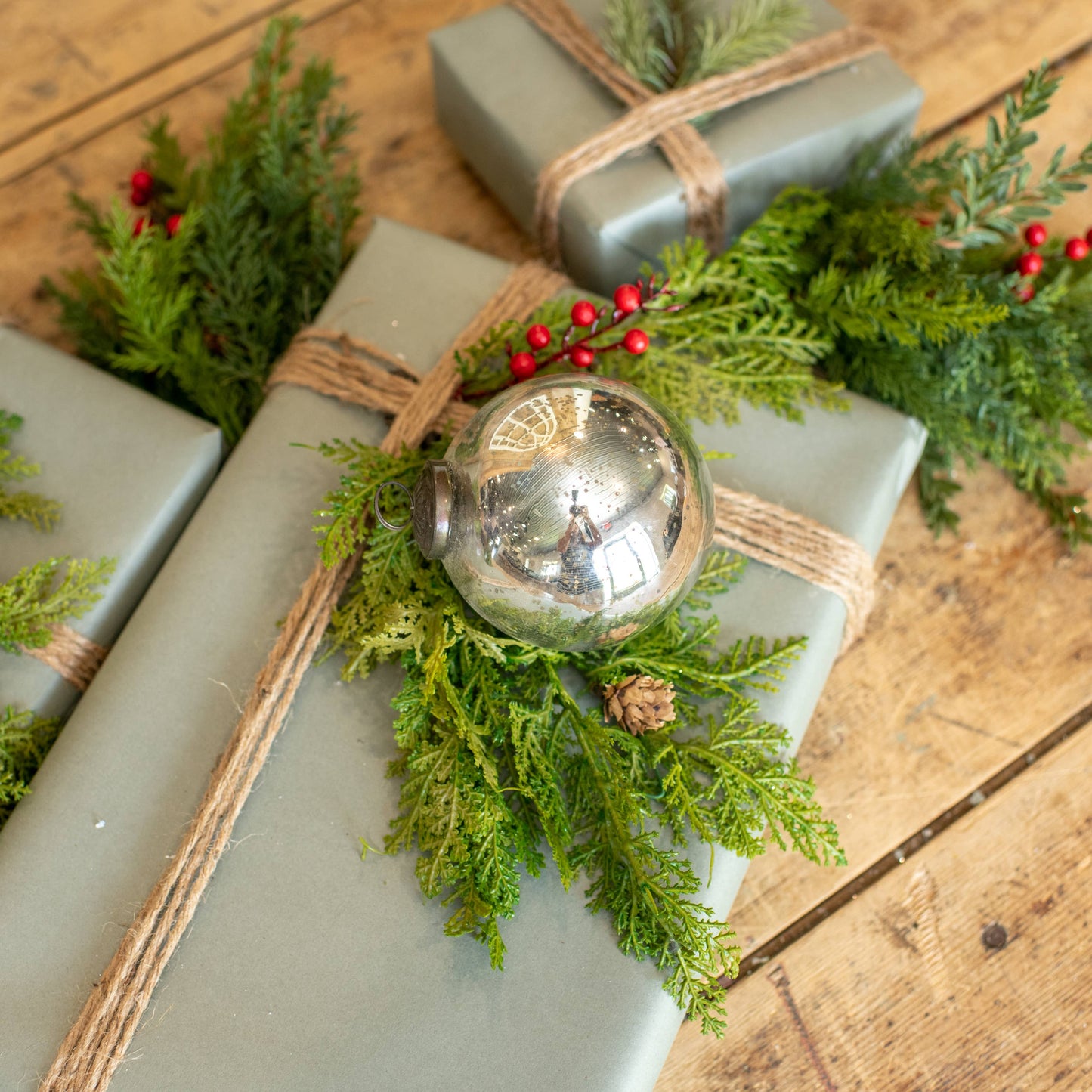 4" SILVER KUGEL ORNAMENT